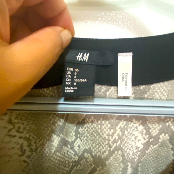 H&M size 6 Dress - Picture 3 of 6